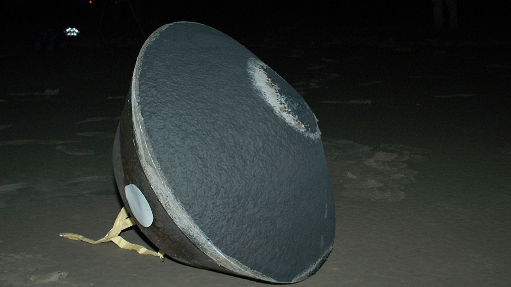 Stardust re-entry capsule after landing